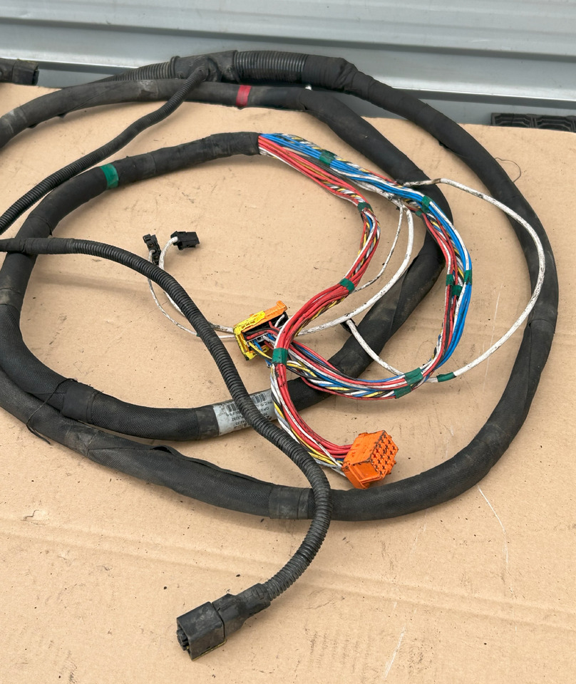 DAF XF 106 CHASSIS MAIN ELECTRICAL HARNESS - 电缆/ 线束:图3 DAF XF 106 CHASSIS MAIN ELECTRICAL HARNESS - 电缆/ 线束:图3