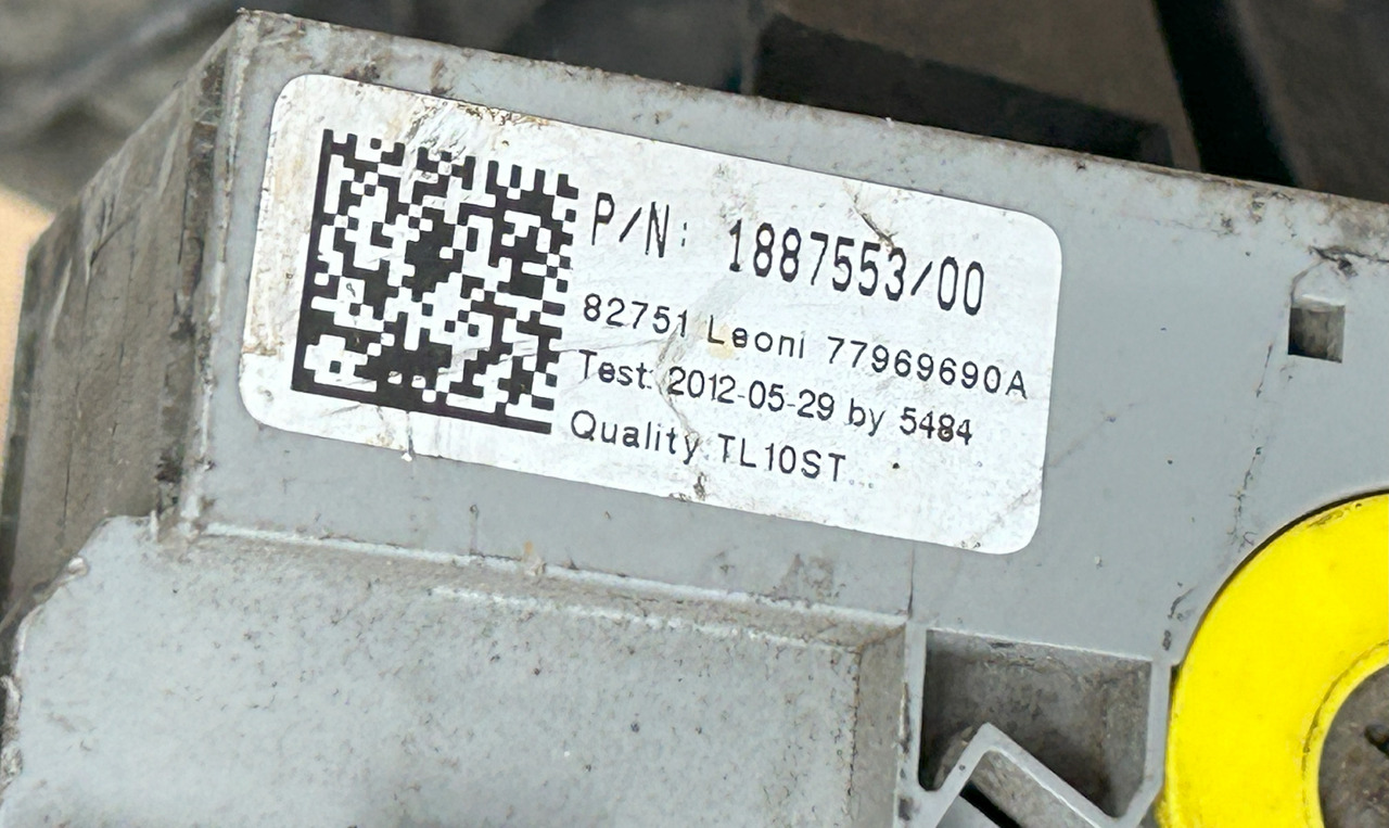 DAF XF 106 J3B ENGINE WIRING HARNESS - 电缆/ 线束:图4 DAF XF 106 J3B ENGINE WIRING HARNESS - 电缆/ 线束:图4