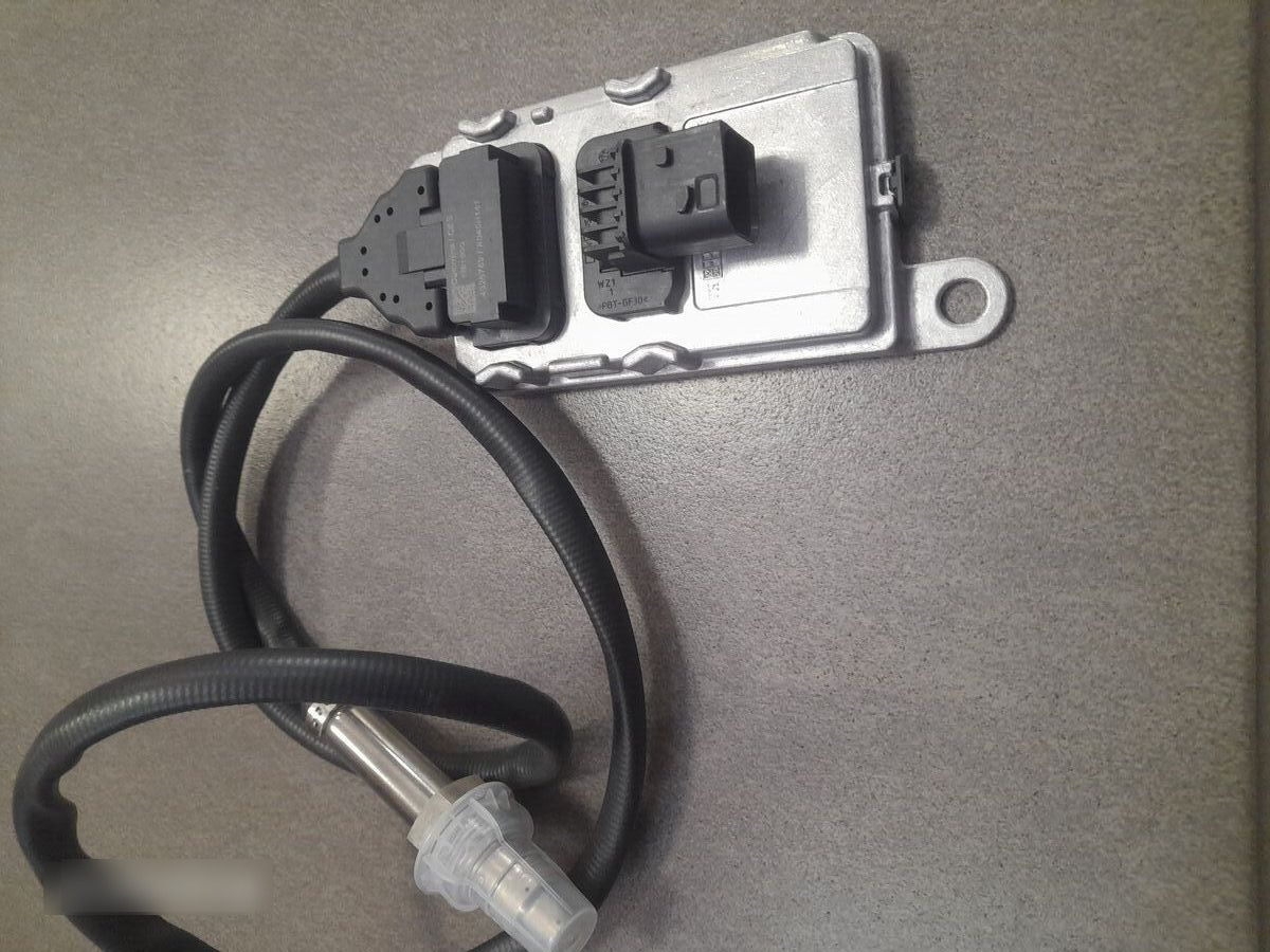 DAF XF 106 NOX 2139930/4326769 DAF XF 106 truck - 传感器 适用于 卡车:图3 DAF XF 106 NOX 2139930/4326769 DAF XF 106 truck - 传感器 适用于 卡车:图3