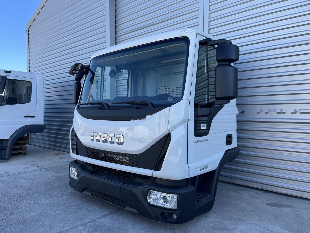 IVECO Eurocargo for IVECO Eurocargo DAY cabine - 驾驶室 适用于 汽车:图5 IVECO Eurocargo for IVECO Eurocargo DAY cabine - 驾驶室 适用于 汽车:图5