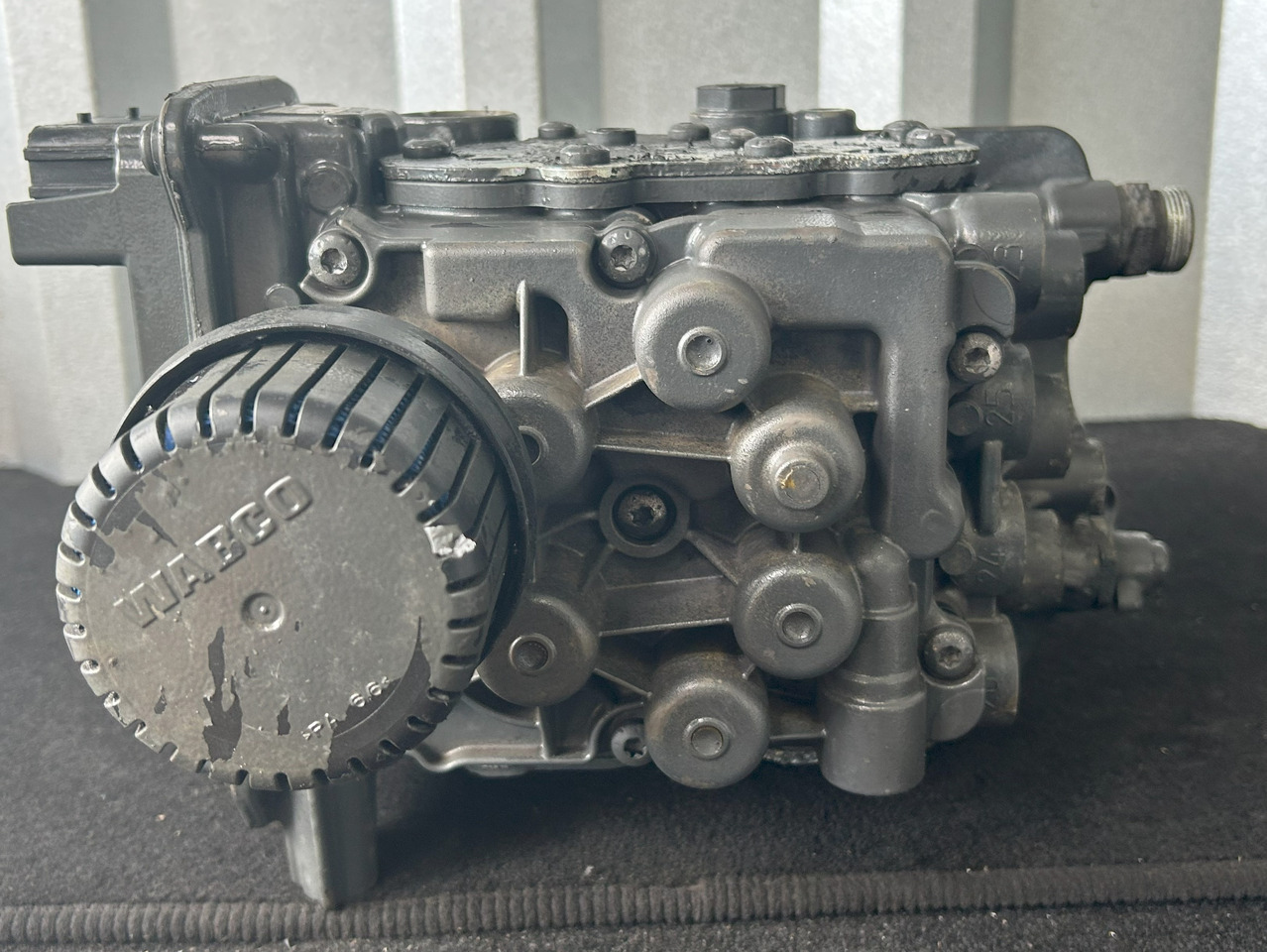 MERCEDES-BENZ ACTROS MP4 EAPU AIR DRYER EL 2204 K138271 - 制动零件 适用于 卡车:图5 MERCEDES-BENZ ACTROS MP4 EAPU AIR DRYER EL 2204 K138271 - 制动零件 适用于 卡车:图5