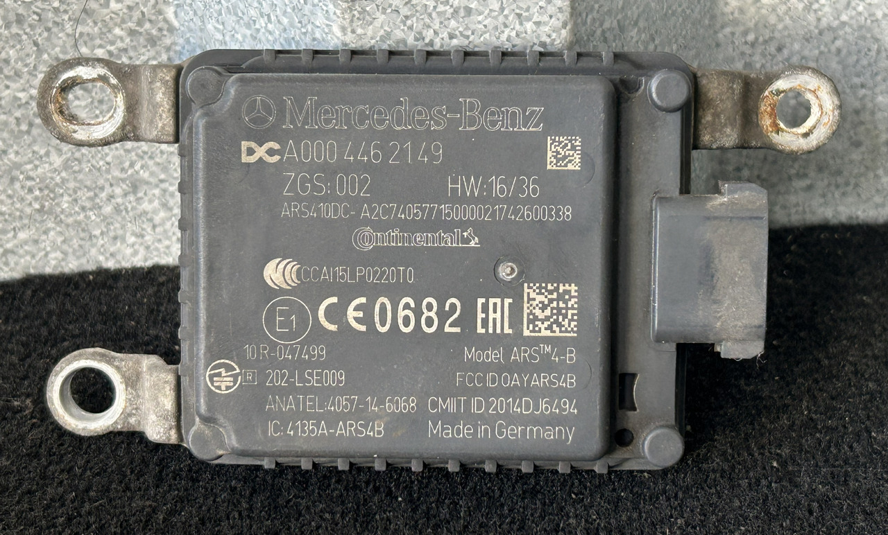 MERCEDES-BENZ RADAR DISTRONIC ACTROS MP4 - ECU:图1 MERCEDES-BENZ RADAR DISTRONIC ACTROS MP4 - ECU:图1