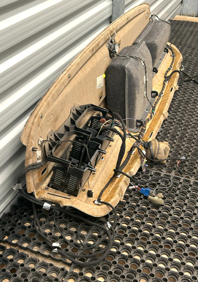 驾驶室和内部 MERCEDES-BENZ UPPER COCKPIT STORAGE COMPARTMENTS SHELVES SHELF STORAGE COMPARTMENT L StreamSpace, 2.30 m：图11