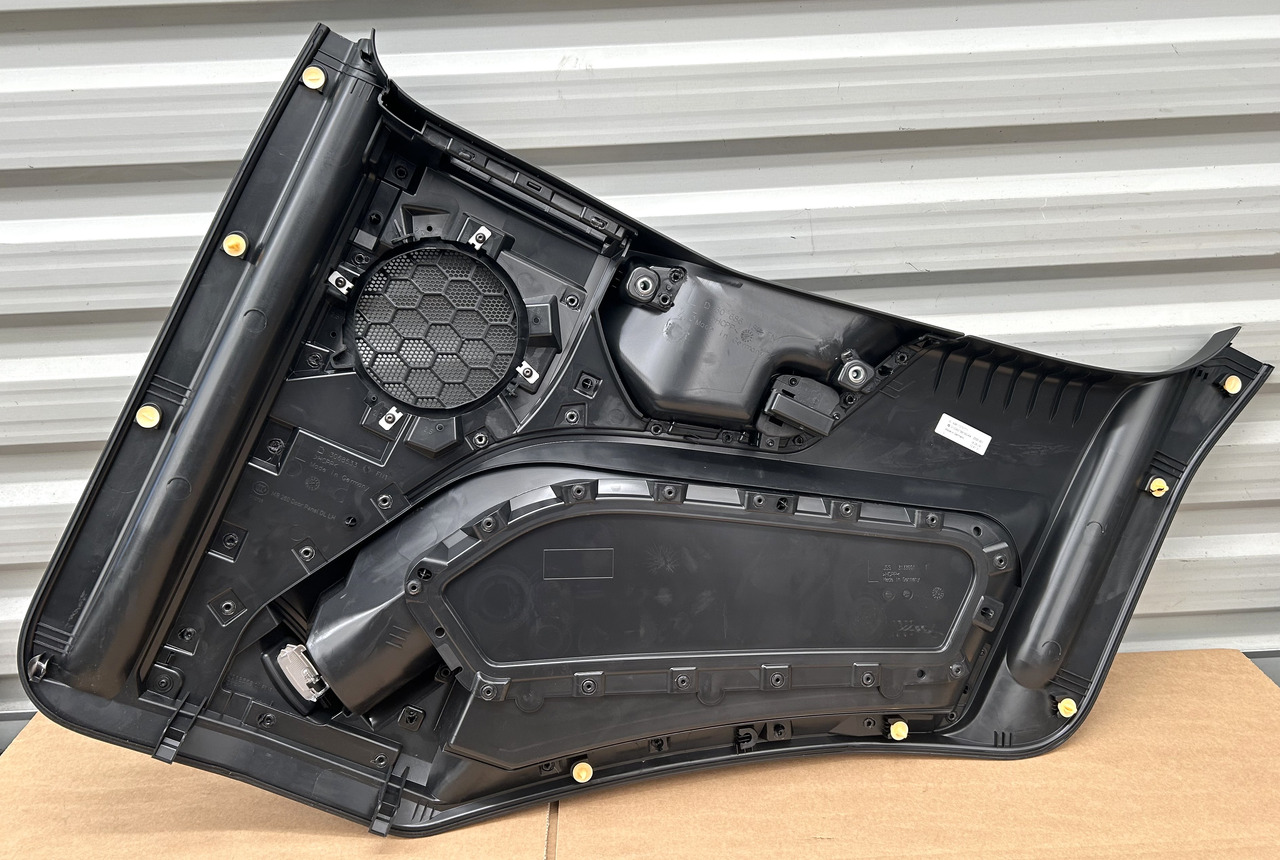 MERCEDES UPHOLSTERY DOOR LEFT SIDE AROCS ACTROS MP4 MP5 - 车门及其零件:图2 MERCEDES UPHOLSTERY DOOR LEFT SIDE AROCS ACTROS MP4 MP5 - 车门及其零件:图2