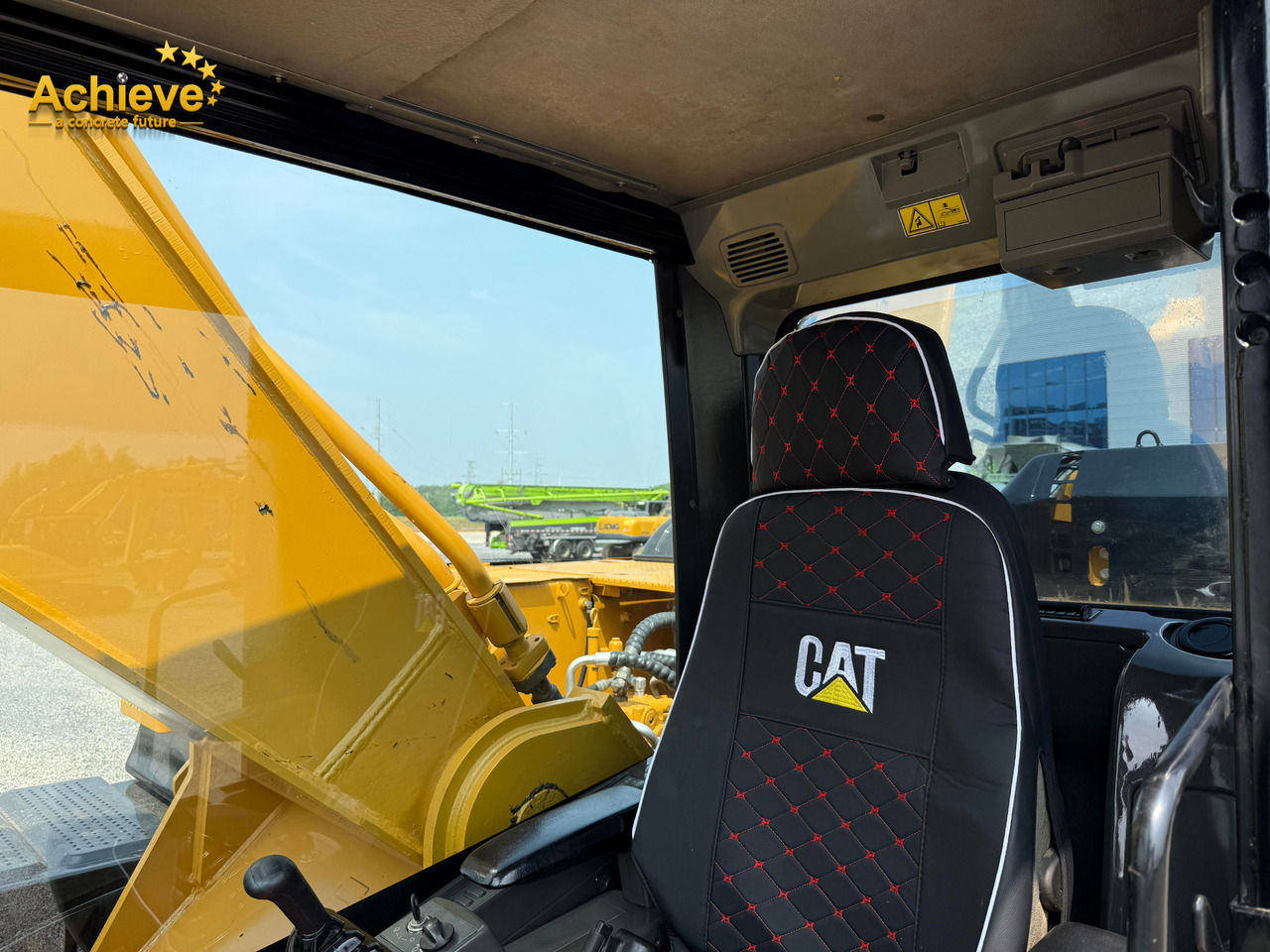 履带式挖掘机 CATERPILLAR 336D2L 2.41 m³ 208 kw/rpm 620 L Cat® C9 7590 mm Remanufactured【ACHIEVE】 TOP CONDITION!!!:图27 履带式挖掘机 CATERPILLAR 336D2L 2.41 m³ 208 kw/rpm 620 L Cat® C9 7590 mm Remanufactured【ACHIEVE】 TOP CONDITION!!!:图27