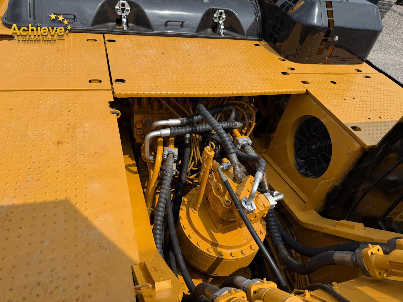 履带式挖掘机 CATERPILLAR 336D2L 2.41 m³ 208 kw/rpm 620 L Cat® C9 7590 mm Remanufactured【ACHIEVE】 TOP CONDITION!!!:图41 履带式挖掘机 CATERPILLAR 336D2L 2.41 m³ 208 kw/rpm 620 L Cat® C9 7590 mm Remanufactured【ACHIEVE】 TOP CONDITION!!!:图41