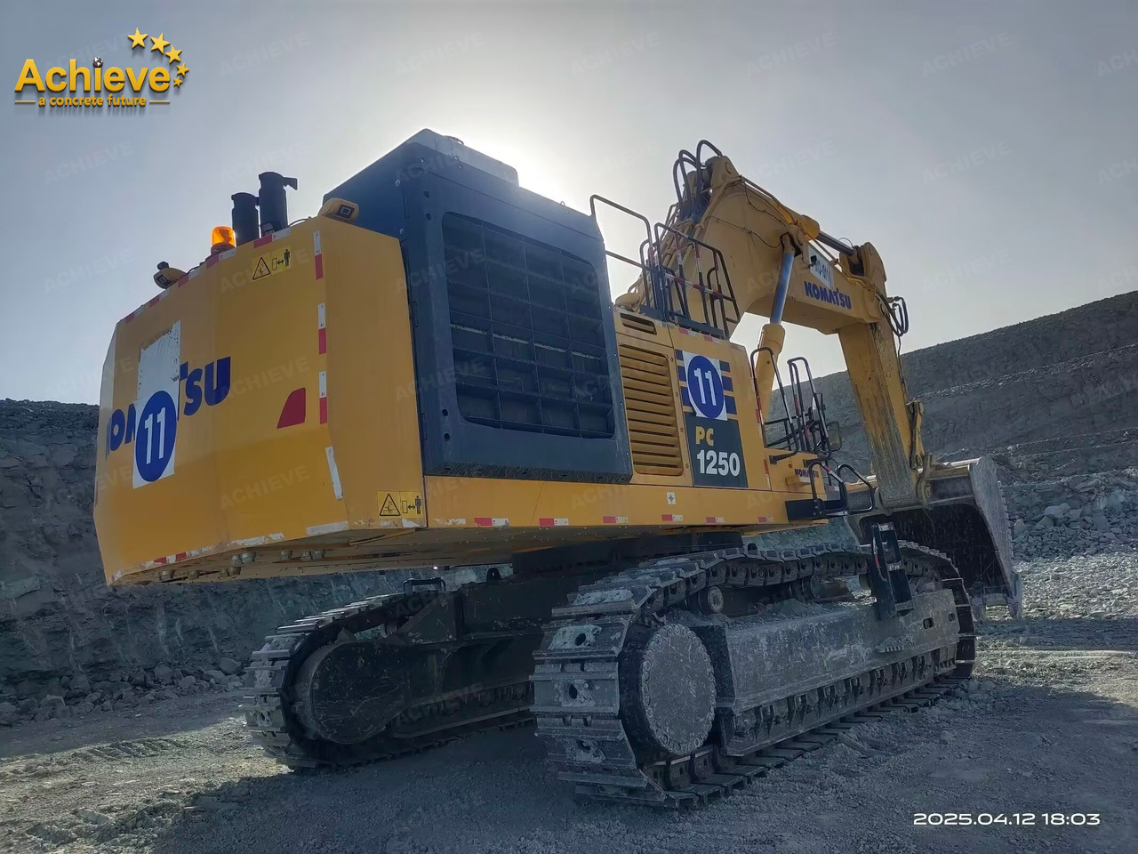 Komatsu 【ACHIEVE】TOP CONDITION!!! PC1250-11R 2023 4500h Horsepower (HP) 758 HP @ 1,800 rpm Operating weight (lbs) 269,300 - 272,600 Bucket Capacity (yd3) 5.3-9.5 - 履带式挖掘机:图3 Komatsu 【ACHIEVE】TOP CONDITION!!! PC1250-11R 2023 4500h Horsepower (HP) 758 HP @ 1,800 rpm Operating weight (lbs) 269,300 - 272,600 Bucket Capacity (yd3) 5.3-9.5 - 履带式挖掘机:图3
