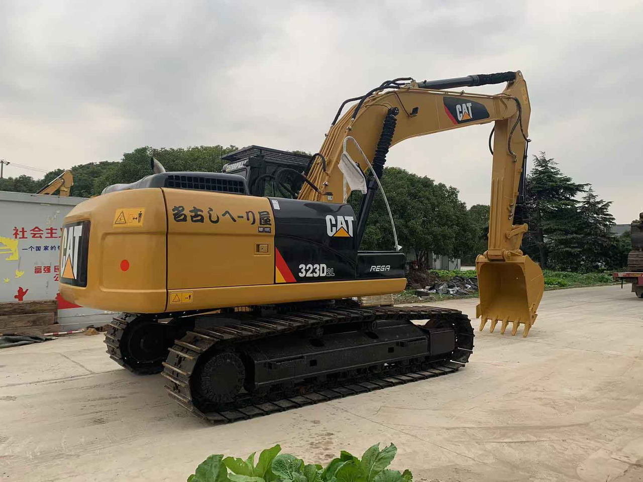 Caterpillar 323 Secondhand CAT Excavator Machine - 履带式挖掘机:图2 Caterpillar 323 Secondhand CAT Excavator Machine - 履带式挖掘机:图2