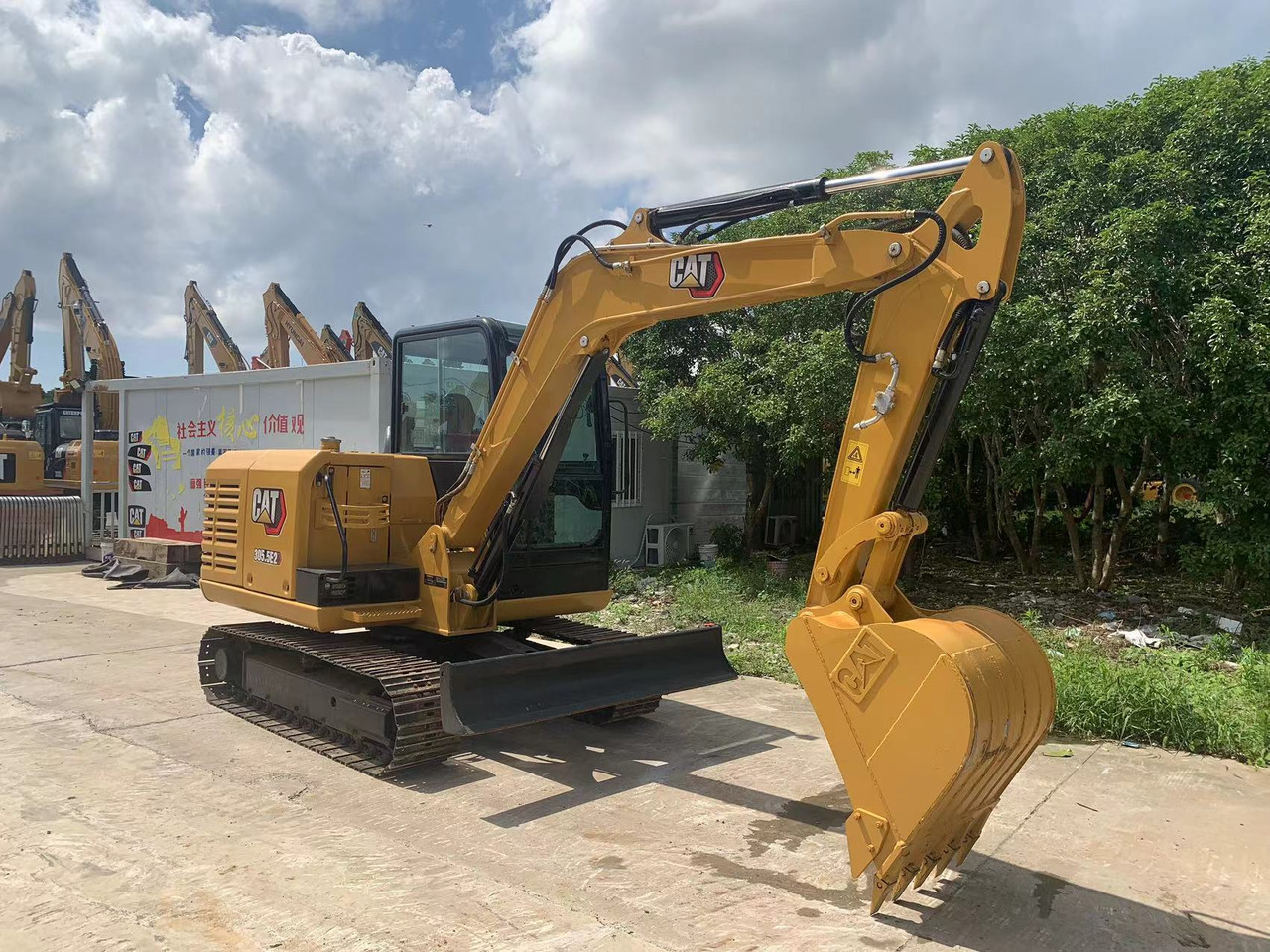 Caterpillar Secondhand Excavator CAT 305.5E2 - 履带式挖掘机:图2 Caterpillar Secondhand Excavator CAT 305.5E2 - 履带式挖掘机:图2