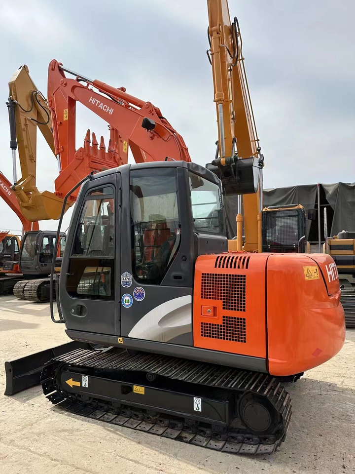 Hitachi ZX60 Mini Excavator Cheap Machine - 履带式挖掘机:图4 Hitachi ZX60 Mini Excavator Cheap Machine - 履带式挖掘机:图4
