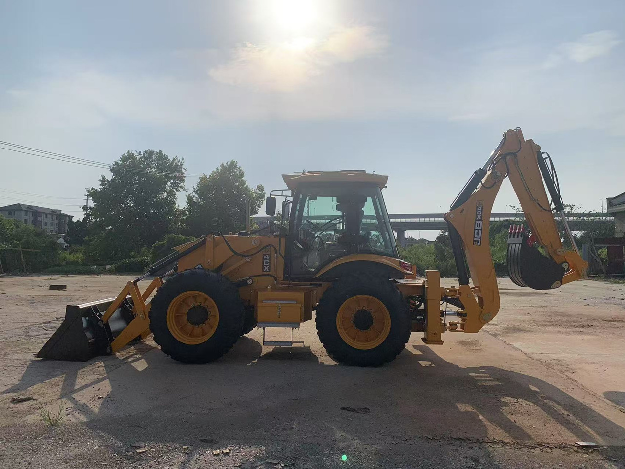 JCB 4x4 Backhoe Loader 4CX, 3CX Brand New Condition - 反铲装载机:图1 JCB 4x4 Backhoe Loader 4CX, 3CX Brand New Condition - 反铲装载机:图1