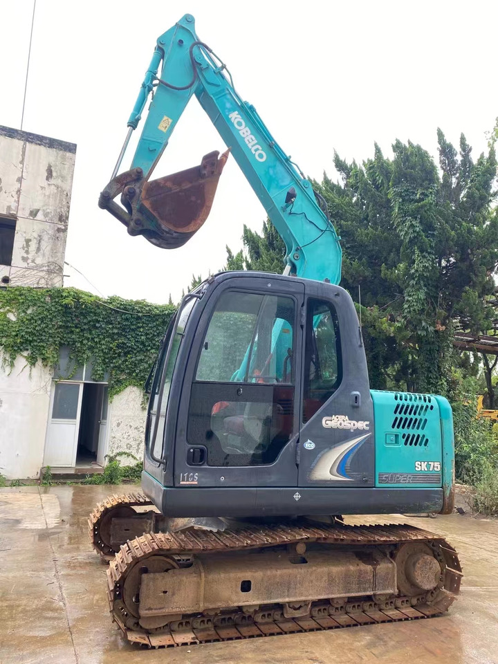 Kobelco SK75, SK55 Original Condition Japan Excavator - 履带式挖掘机:图1 Kobelco SK75, SK55 Original Condition Japan Excavator - 履带式挖掘机:图1