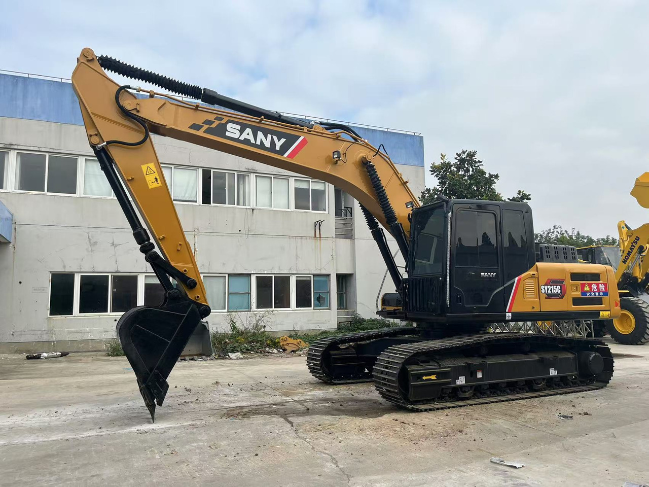 Sany SY215C Used Excavator Mitsubishi Engine - 履带式挖掘机:图5 Sany SY215C Used Excavator Mitsubishi Engine - 履带式挖掘机:图5