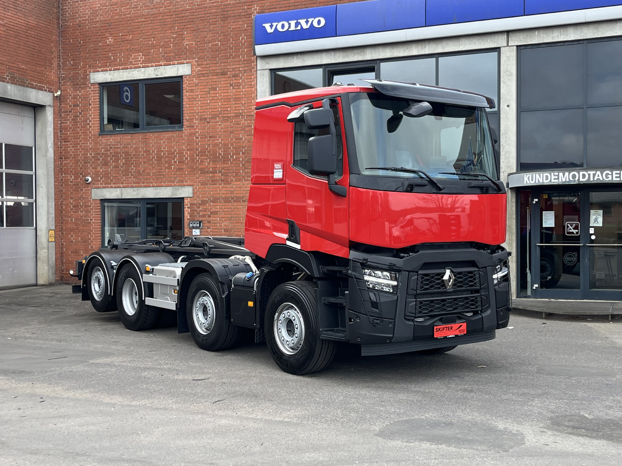 Renault C 520 8x2 - 吊钩升降车:图1 Renault C 520 8x2 - 吊钩升降车:图1
