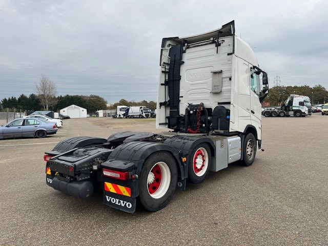 Volvo FH500TC 6x2 - 牵引车:图3 Volvo FH500TC 6x2 - 牵引车:图3