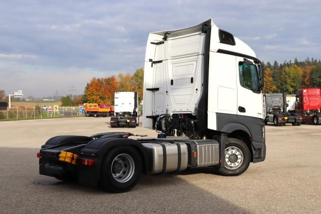 Mercedes-Benz Actros 1842 LS - 牵引车:图4 Mercedes-Benz Actros 1842 LS - 牵引车:图4