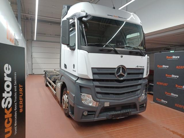 Mercedes-Benz Actros 1845 L nR - 集装箱运输车/ 可拆卸车身的卡车:图3 Mercedes-Benz Actros 1845 L nR - 集装箱运输车/ 可拆卸车身的卡车:图3