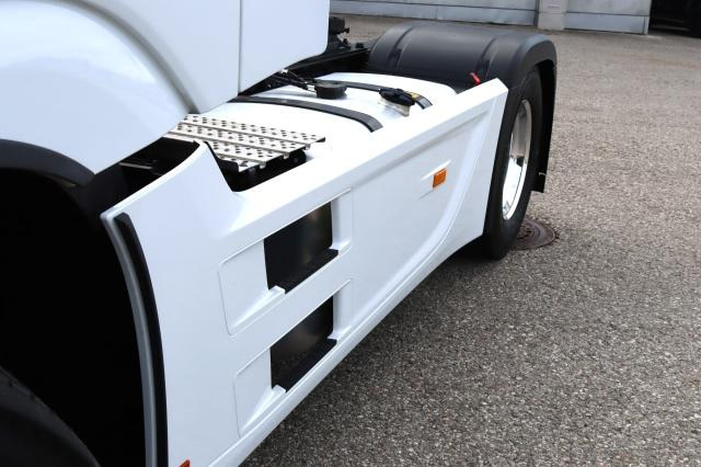 Mercedes-Benz Actros 1851 LS - 牵引车:图4 Mercedes-Benz Actros 1851 LS - 牵引车:图4