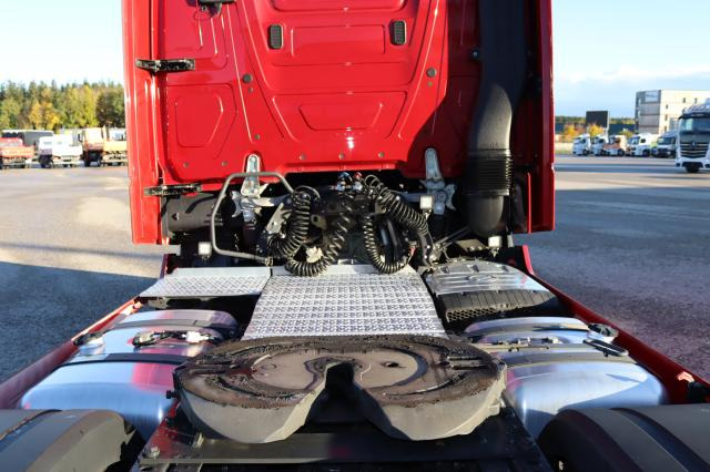 牵引车 Mercedes-Benz Actros 1853：图7
