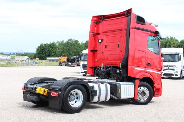 Mercedes-Benz Actros 1863LS NEUZUSTAND - 牵引车:图3 Mercedes-Benz Actros 1863LS NEUZUSTAND - 牵引车:图3