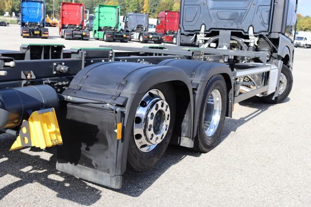 Mercedes-Benz Actros 2553 L - 集装箱运输车/ 可拆卸车身的卡车:图5 Mercedes-Benz Actros 2553 L - 集装箱运输车/ 可拆卸车身的卡车:图5