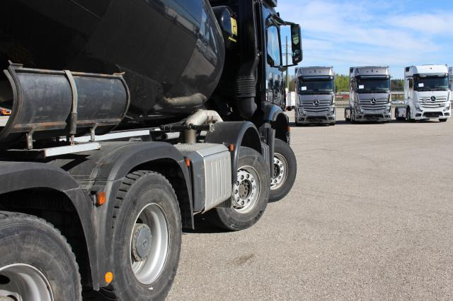 Mercedes-Benz Arocs 3745B 36 TO EUR 6 - 混凝土搅拌车:图5 Mercedes-Benz Arocs 3745B 36 TO EUR 6 - 混凝土搅拌车:图5