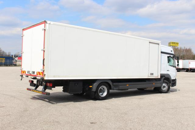 Mercedes-Benz Atego 1224L - 厢式卡车:图3 Mercedes-Benz Atego 1224L - 厢式卡车:图3