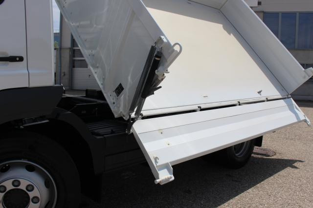 Mercedes-Benz Atego 1324K TOP NUTZLAST - 翻斗车:图4 Mercedes-Benz Atego 1324K TOP NUTZLAST - 翻斗车:图4