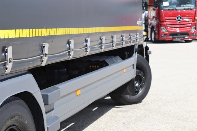 Mercedes-Benz Atego 1527 L - 侧帘卡车:图5 Mercedes-Benz Atego 1527 L - 侧帘卡车:图5