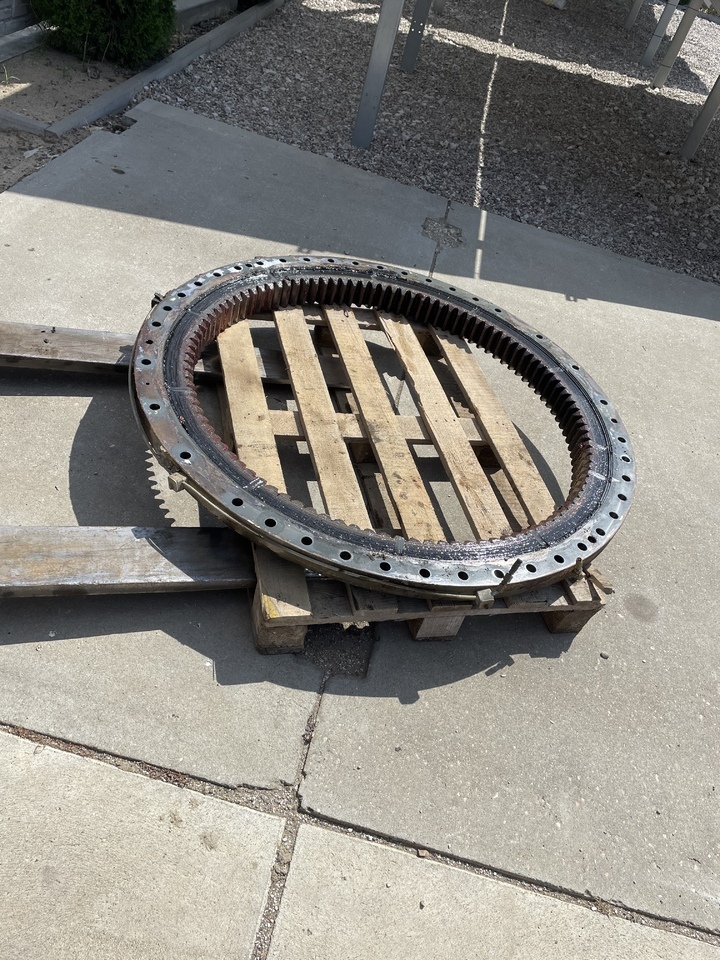 LIEBHERR R906 - 回转支承 适用于 挖掘机:图1 LIEBHERR R906 - 回转支承 适用于 挖掘机:图1