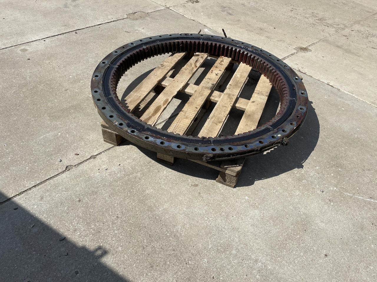 LIEBHERR R906 - 回转支承 适用于 挖掘机:图3 LIEBHERR R906 - 回转支承 适用于 挖掘机:图3