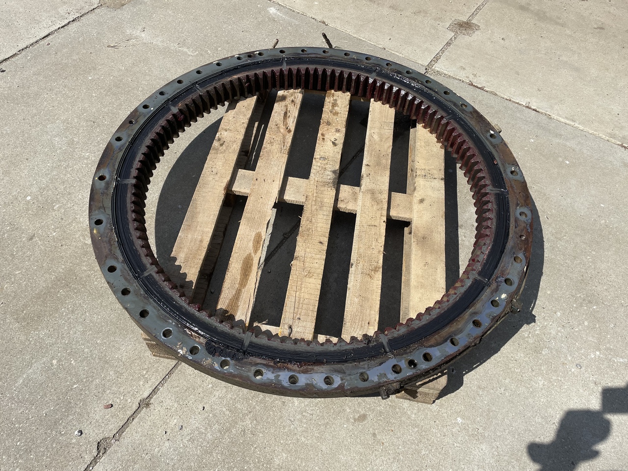 LIEBHERR R906 - 回转支承 适用于 挖掘机:图4 LIEBHERR R906 - 回转支承 适用于 挖掘机:图4