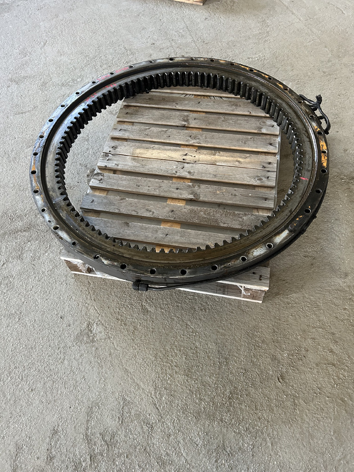 Volvo EW140C - 回转支承 适用于 轮式挖掘机:图3 Volvo EW140C - 回转支承 适用于 轮式挖掘机:图3