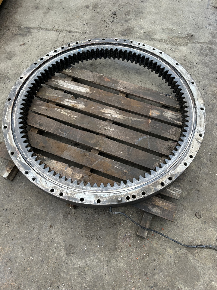 Volvo EW180C - 回转支承 适用于 轮式挖掘机:图3 Volvo EW180C - 回转支承 适用于 轮式挖掘机:图3