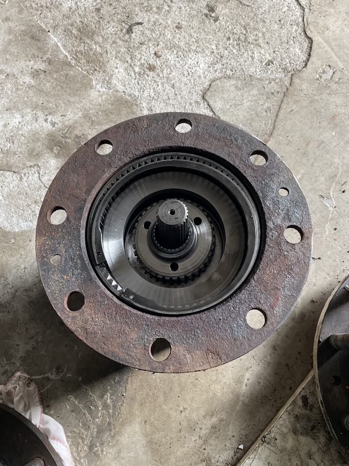 Zwolnica ZF APL-745 - 轴及其零件 适用于 轮式挖掘机:图1 Zwolnica ZF APL-745 - 轴及其零件 适用于 轮式挖掘机:图1