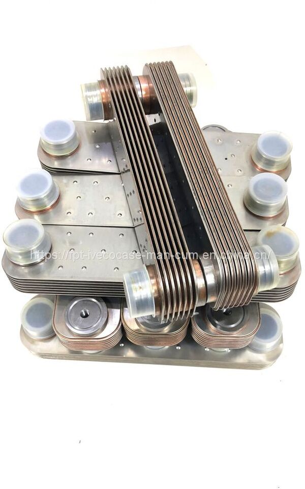FPT IVECO CASE Cursor9 Euro 6 F2CFE612 A/B/D F2CFE614A*B041/F2CGE614F*V004 5802431166 OIL COOLER CORE 504127469 504130575 5801389774 - 油冷却器 适用于 卡车:图4 FPT IVECO CASE Cursor9 Euro 6 F2CFE612 A/B/D F2CFE614A*B041/F2CGE614F*V004 5802431166 OIL COOLER CORE 504127469 504130575 5801389774 - 油冷却器 适用于 卡车:图4