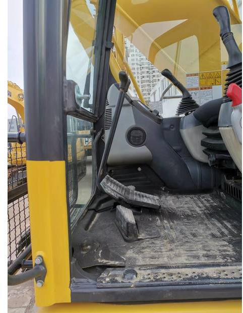 2020 Komatsu PC240LC-8 - 履带式挖掘机:图5 2020 Komatsu PC240LC-8 - 履带式挖掘机:图5