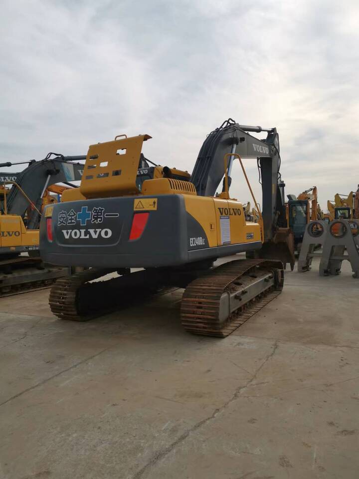 Volvo EC240BLC - 履带式挖掘机:图2 Volvo EC240BLC - 履带式挖掘机:图2