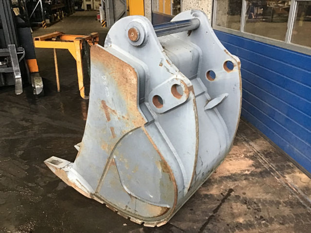 Liebherr 100 MM - 铲斗 适用于 挖掘机:图2 Liebherr 100 MM - 铲斗 适用于 挖掘机:图2