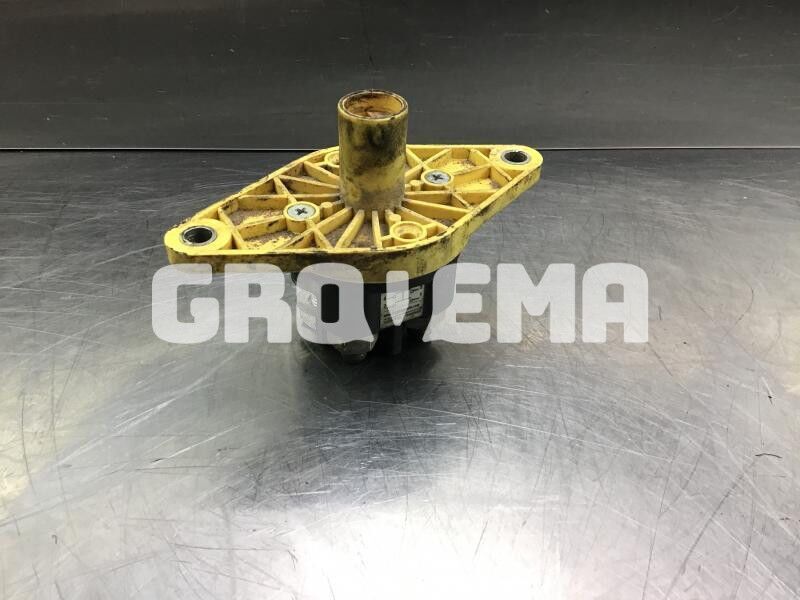 Liebherr Battery Switch - 电气系统:图2 Liebherr Battery Switch - 电气系统:图2