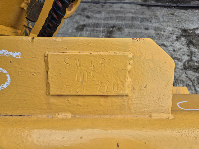 Liebherr Bucket SW48 - 铲斗 适用于 建筑机械:图4 Liebherr Bucket SW48 - 铲斗 适用于 建筑机械:图4