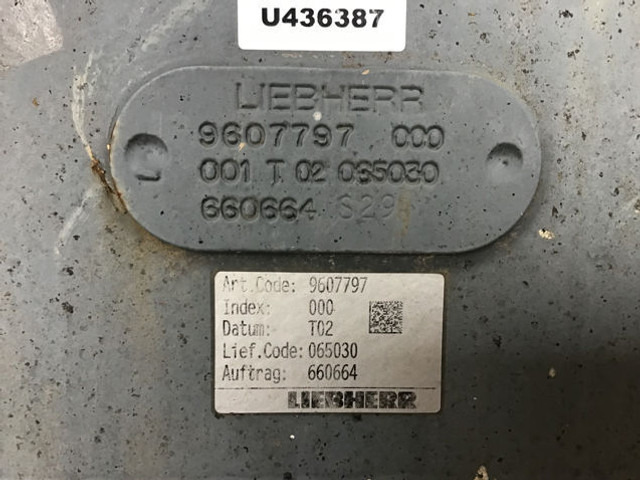 Liebherr Bucket - 铲斗:图3 Liebherr Bucket - 铲斗:图3