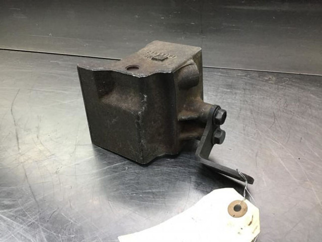 Liebherr Cooler Housing - 发动机及其零件:图2 Liebherr Cooler Housing - 发动机及其零件:图2