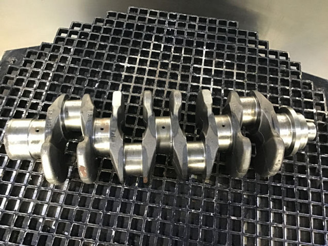 Liebherr Crankshaft D904/D914 - 曲轴:图3 Liebherr Crankshaft D904/D914 - 曲轴:图3