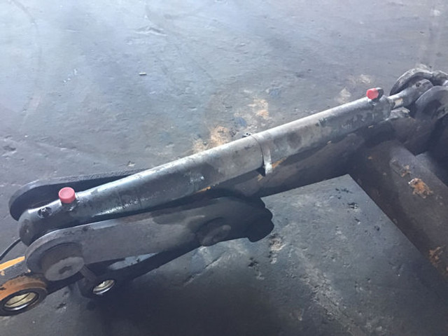 Liebherr Cylinder - 倾斜旋转器 适用于 建筑机械:图1 Liebherr Cylinder - 倾斜旋转器 适用于 建筑机械:图1