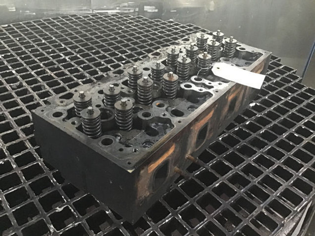 汽缸体 Liebherr Cylinderhead:图7 汽缸体 Liebherr Cylinderhead:图7