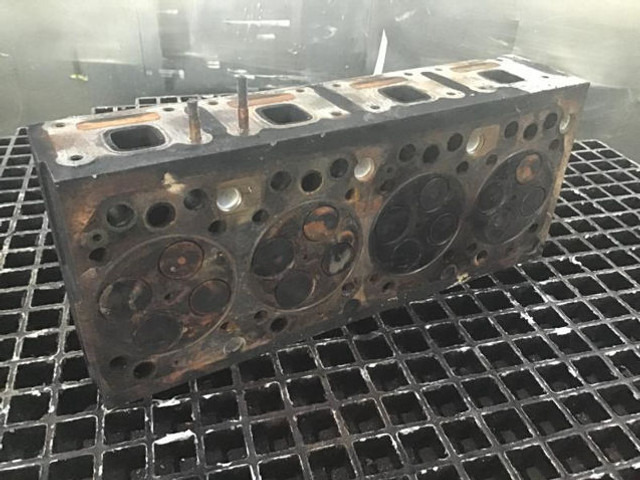 汽缸体 Liebherr Cylinderhead:图14 汽缸体 Liebherr Cylinderhead:图14