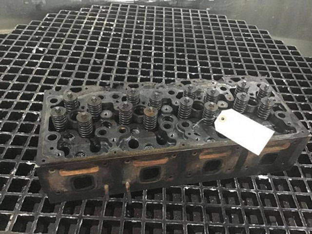 汽缸体 Liebherr Cylinderhead:图10 汽缸体 Liebherr Cylinderhead:图10