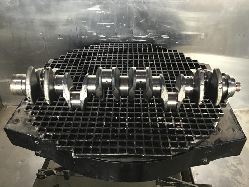 Liebherr D936 - 曲轴:图2 Liebherr D936 - 曲轴:图2