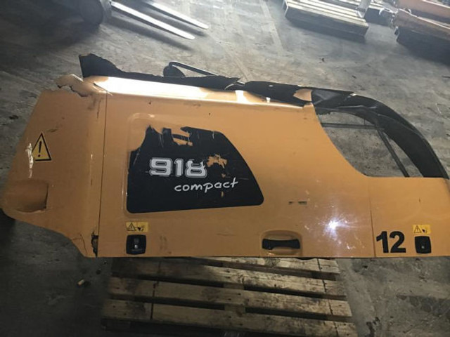 Liebherr Engine Hood - 引擎罩:图1 Liebherr Engine Hood - 引擎罩:图1